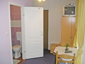 Economy - dvokrevetne - Jeftini smještaj Zagreb Sobe Economy - Jeftini smještaj Zagreb